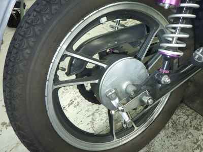 Suzuki GSX400E 2023