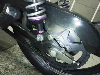 Suzuki GSX400E 2023