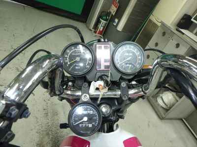 Suzuki GSX400E 2023