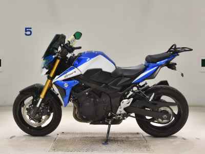Suzuki GSR750 2016