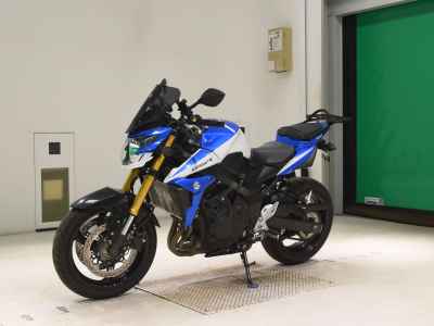 Suzuki GSR750 2016