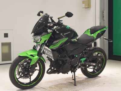 Kawasaki Z400 2019