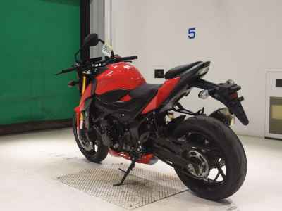 Suzuki GSX-S750 2017