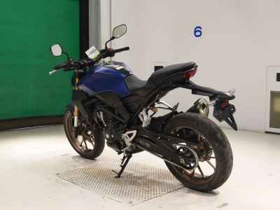 Honda CB250R 2019