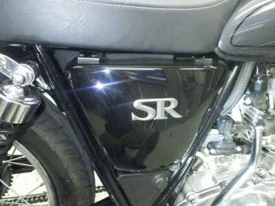 Yamaha SR400 2022
