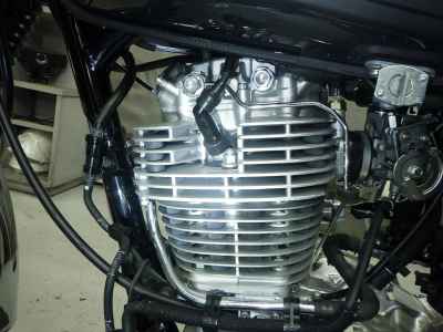 Yamaha SR400 2022
