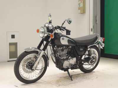 Yamaha SR400 2022