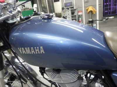 Yamaha SR400 2020