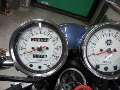 Yamaha SR400 2020