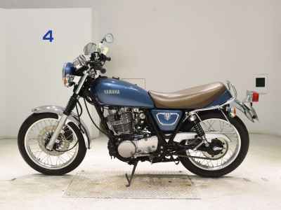 Yamaha SR400 2020
