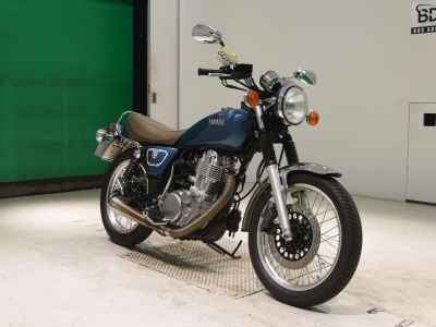 Yamaha SR400 2020