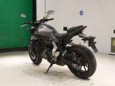 Yamaha MT-07 2015