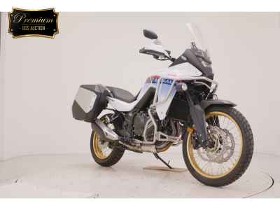 Honda Transalp 750 2023