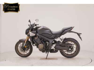 Honda CB650R E-Clutch 2026