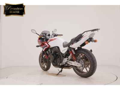Honda CB400 Super Boldor 2017