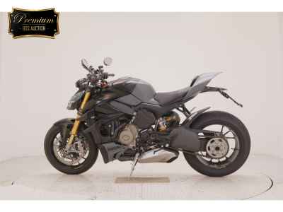 Ducati Streetfighter V4S 2023