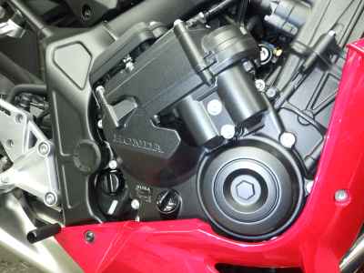 Honda CBR650R E-Clutch 2025