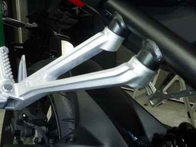 Honda CBR650R E-Clutch 2025