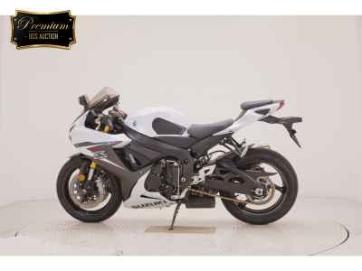Suzuki GSX-R750 2016