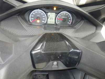 Suzuki Burgman 400 2023