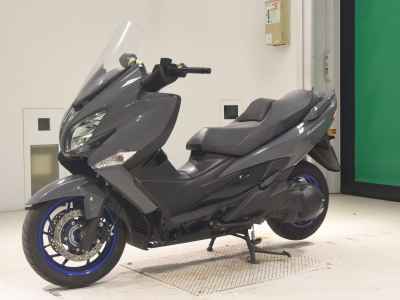 Suzuki Burgman 400 2023