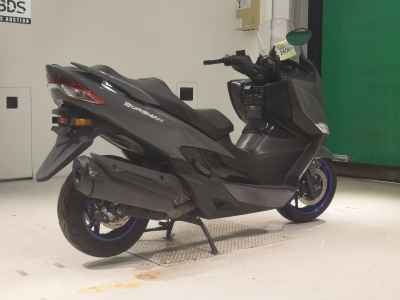 Suzuki Burgman 400 2023