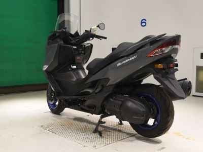 Suzuki Burgman 400 2023