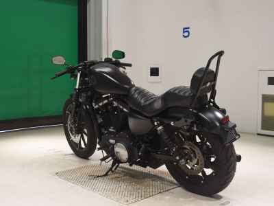 Harley-Davidson Sportster Iron XL883N 2021