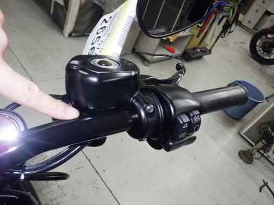 Harley-Davidson Sportster Iron XL883N 2021
