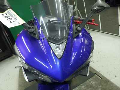 Yamaha YZF-R25 2015