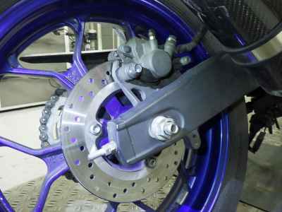 Yamaha YZF-R25 2015