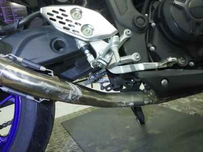 Yamaha YZF-R25 2015