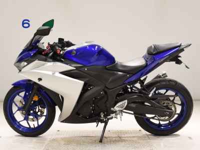 Yamaha YZF-R25 2015