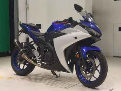 Yamaha YZF-R25 2015