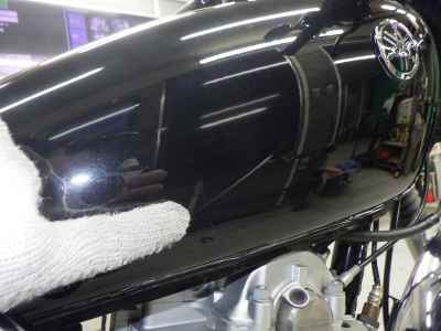 Yamaha SR400 2020
