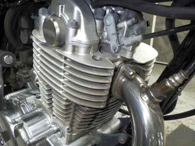 Yamaha SR400 2020