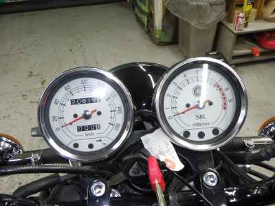 Yamaha SR400 2020