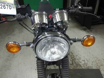 Yamaha SR400 2020