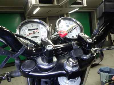 Yamaha SR400 2020
