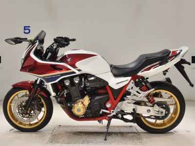 Honda CB1300 Super Boldor 2021