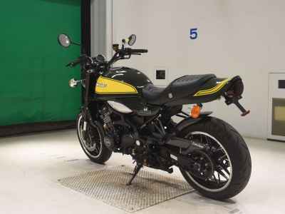 Kawasaki Z900RS 2023