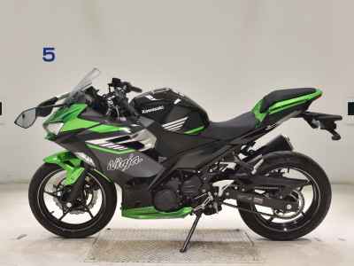 Kawasaki Ninja 400 2024