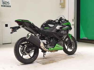 Kawasaki Ninja 400 2024