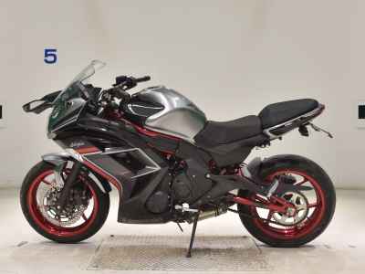Kawasaki Ninja 400 2018