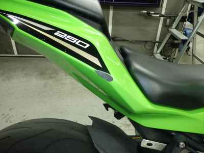 Kawasaki Ninja ZX-25R KRT Edition 2021