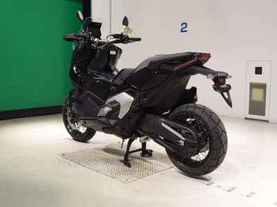Honda X-Adv 750 2026