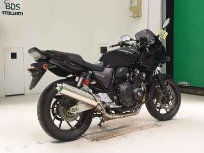 Honda CB400 Super Boldor 2021
