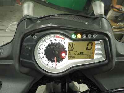 Suzuki V-Strom 650 2013