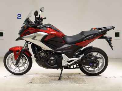 Honda NC750X DCT 2017