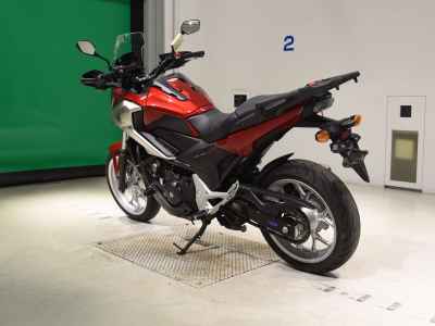 Honda NC750X DCT 2017